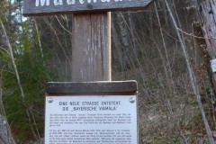 4-Abzweigung-nach-oben-