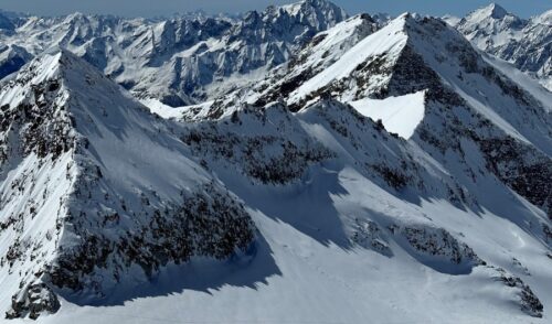 Artikelbild zu Artikel Frühlingsskitour auf den Spuren der Goldgräber zum Hohen Sonnblick (3.106 m)